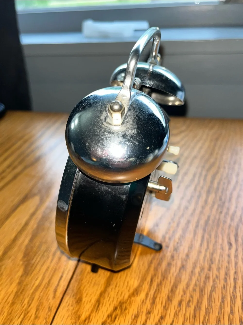 Vintage MCM Ingraham Traveling Alarm Clock Black & Chrome Made in Brazil - 1279